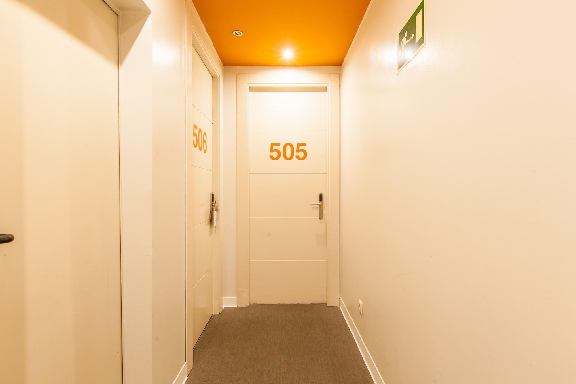 Urbansea Atocha 113 Hotel Madrid Eksteriør billede