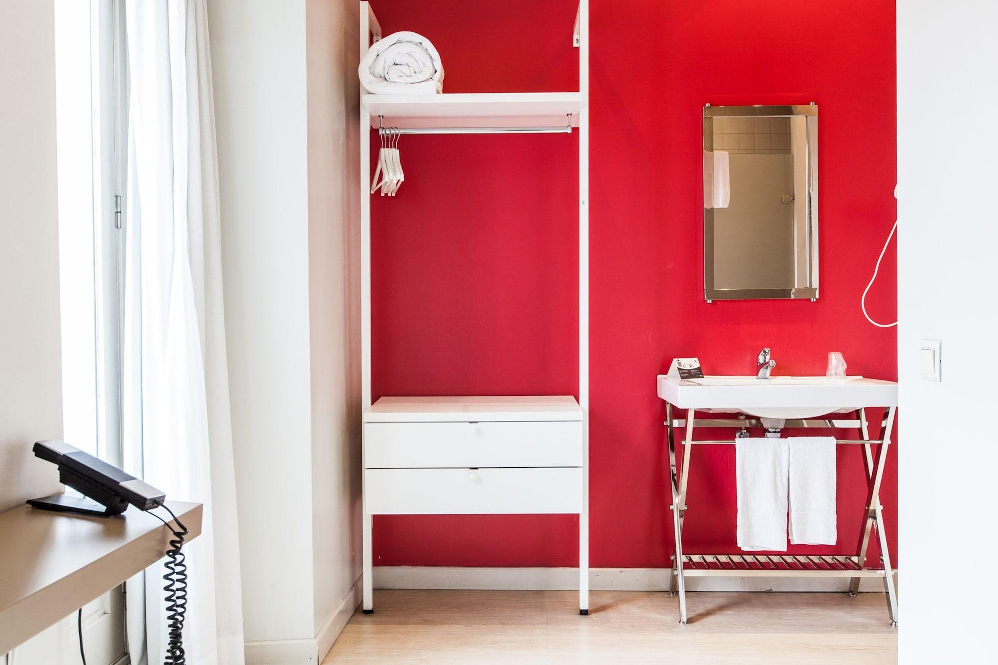 Urbansea Atocha 113 Hotel Madrid Eksteriør billede