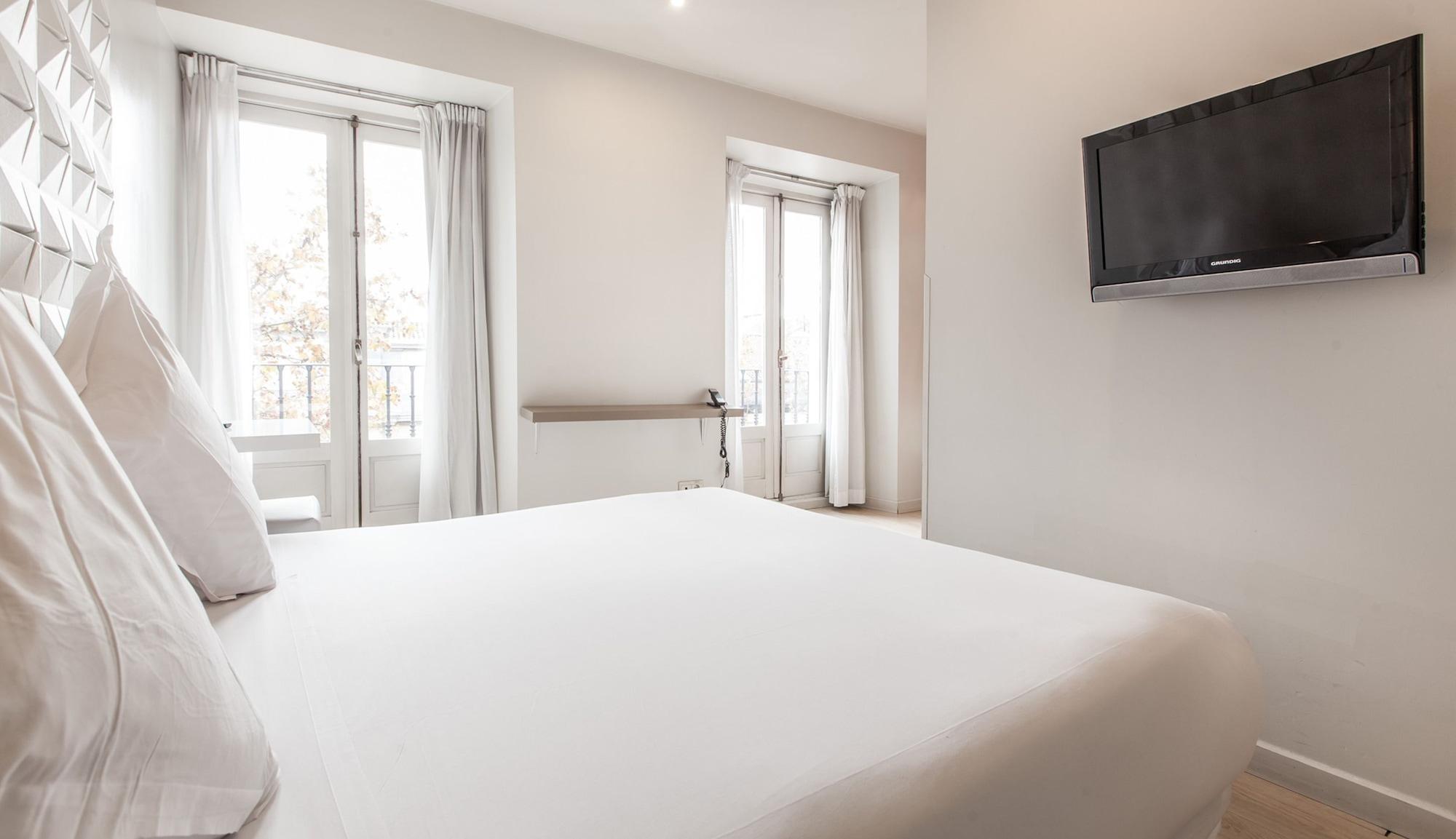 Urbansea Atocha 113 Hotel Madrid Eksteriør billede