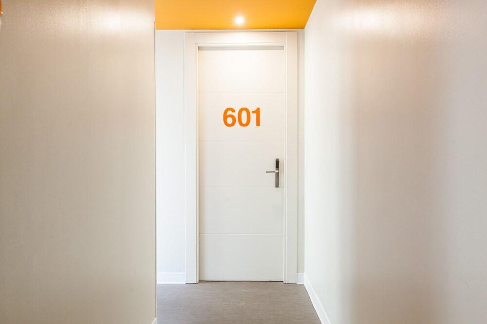 Urbansea Atocha 113 Hotel Madrid Eksteriør billede