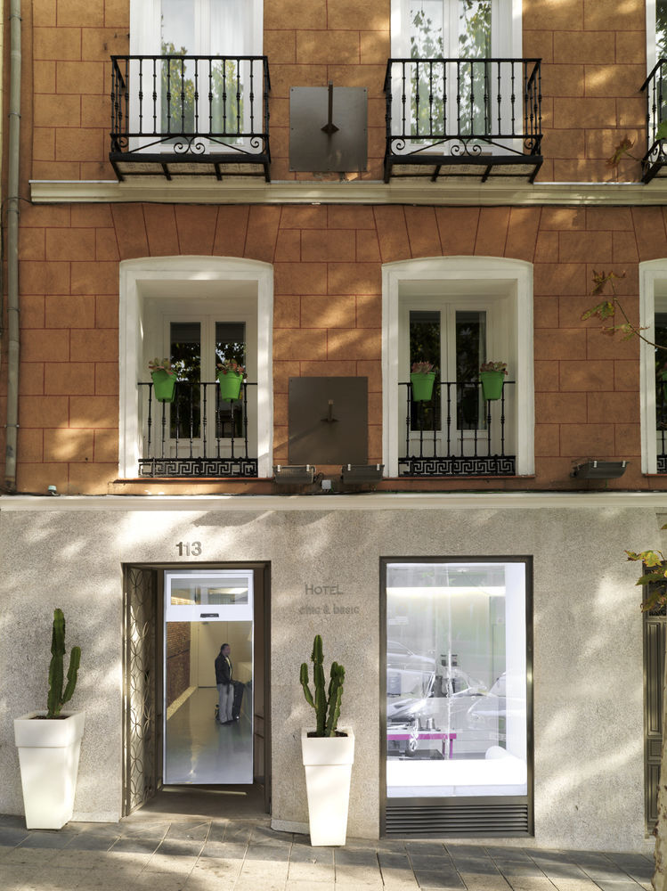 Urbansea Atocha 113 Hotel Madrid Eksteriør billede