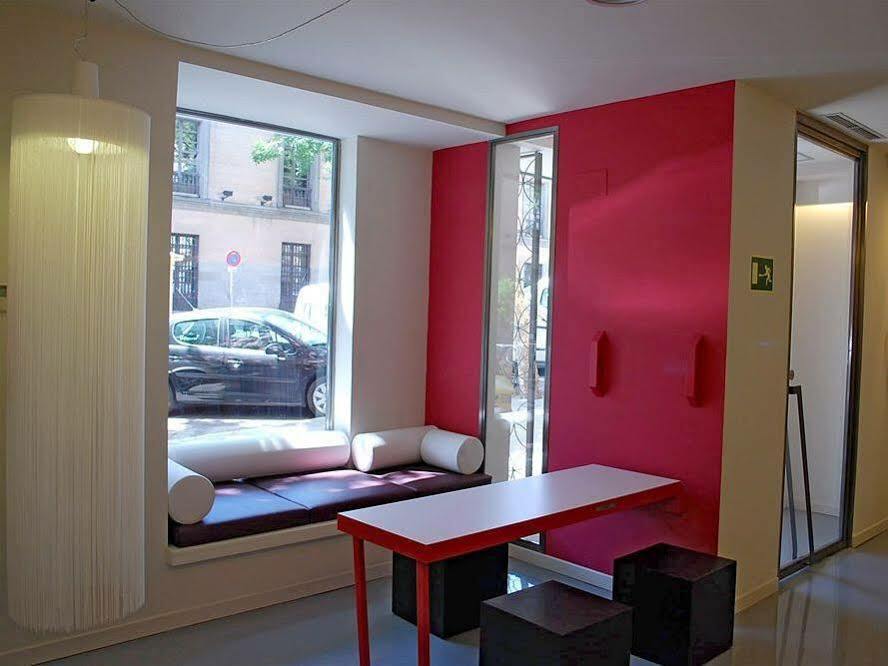 Urbansea Atocha 113 Hotel Madrid Eksteriør billede